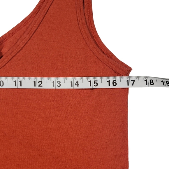 Cut Loose V-Neck Flowy Burnt Orange Tank - Picture 9 of 9